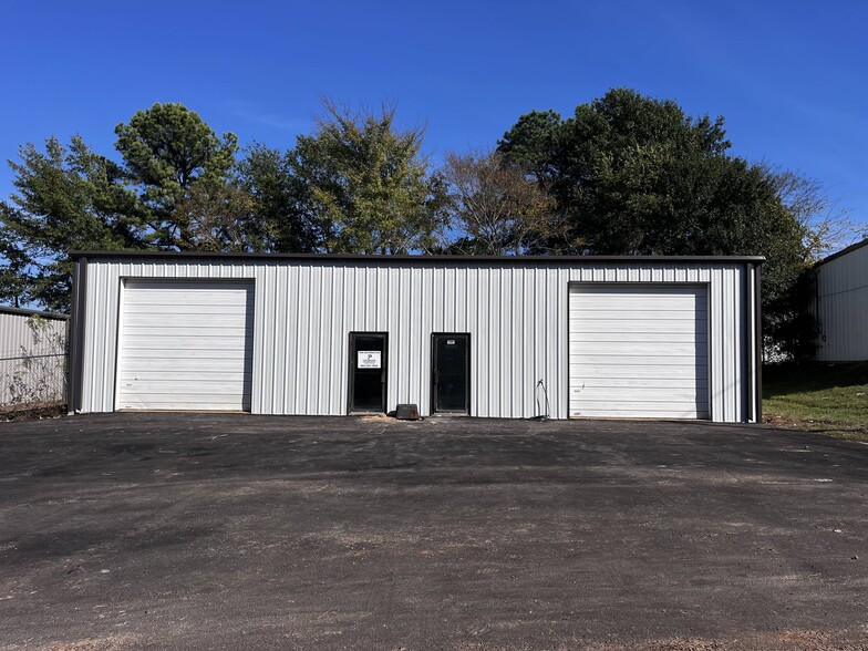 Primary Photo Of 12885 Alice Ln, Tyler Industrial For Sale