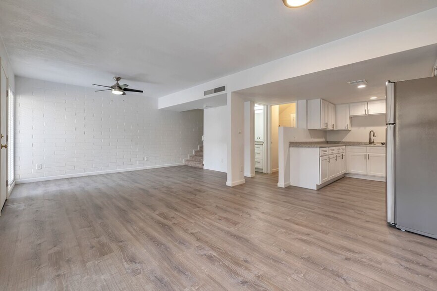 More Photos Of 1815 W Tuckey Ln, Phoenix Apartments For Sale