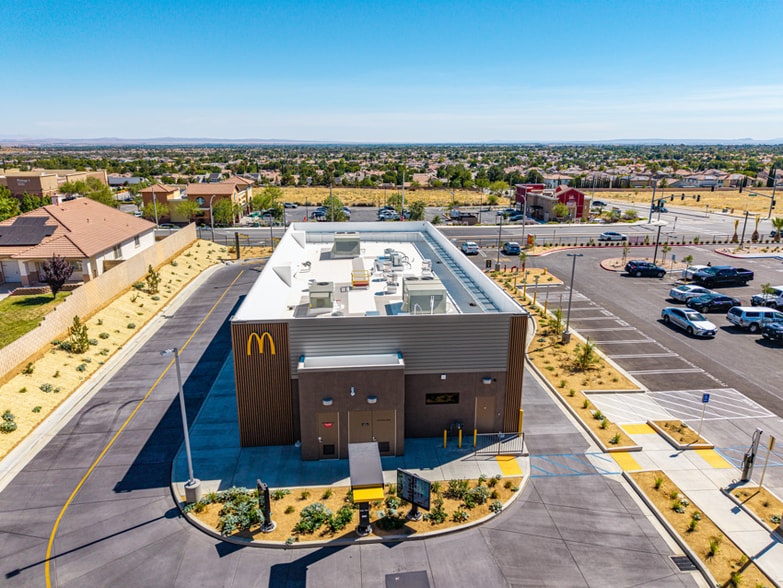More Photos Of 3854 Rancho Vista Blvd, Palmdale Fast Food For Sale
