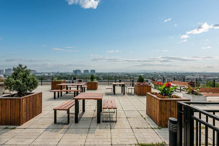 More Photos Of 9319-9323 Av De L'esplanade, Montréal Apartments For Sale