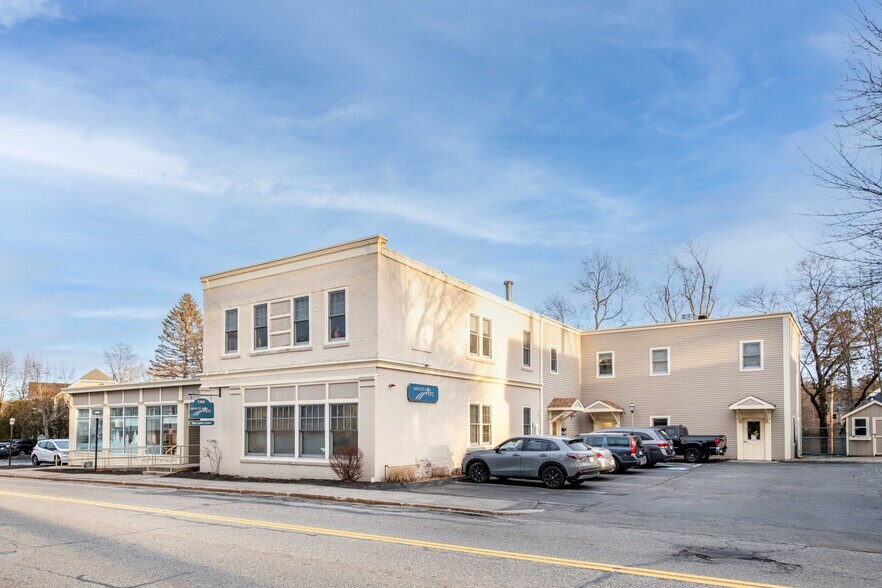 More Photos Of 1269 Main St, Concord Rehabilitation Center For Lease