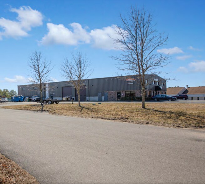 Primary Photo Of 198 S Meadow Rd, Plymouth Flex For Sale