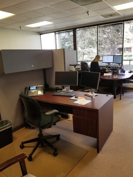 More Photos Of 13 Corporate Plaza Dr, Newport Beach Office For Lease