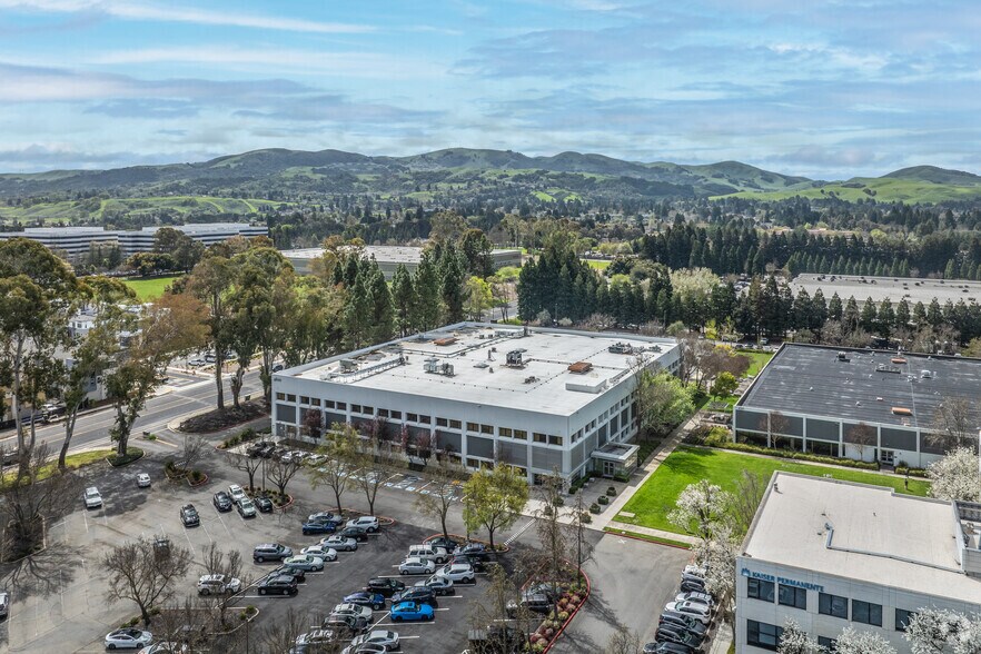 More Photos Of 4600-4650 Norris Canyon Rd, San Ramon Research And Development For Lease