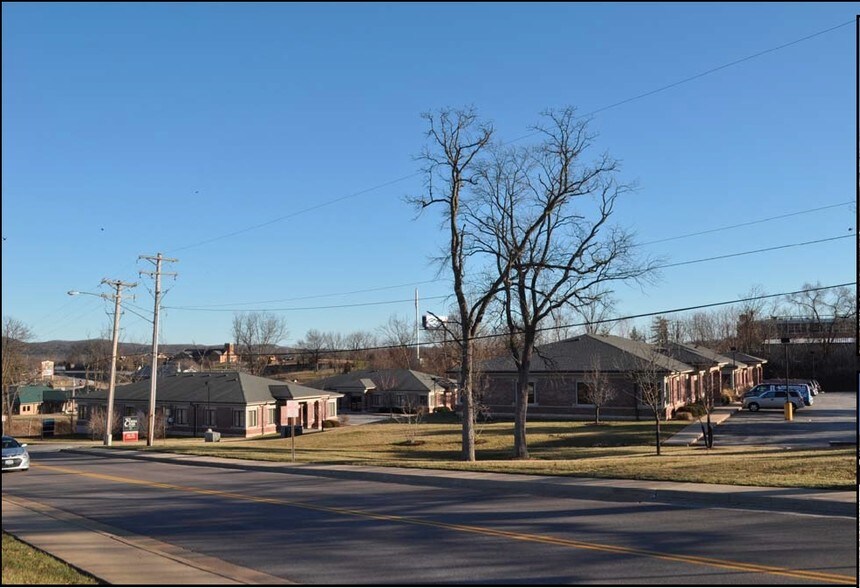 More Photos Of , Eureka Office For Sale