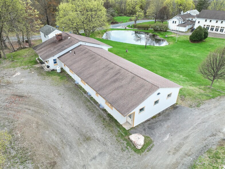 More Photos Of 154 S Mountain Rd, Northfield Schools For Sale