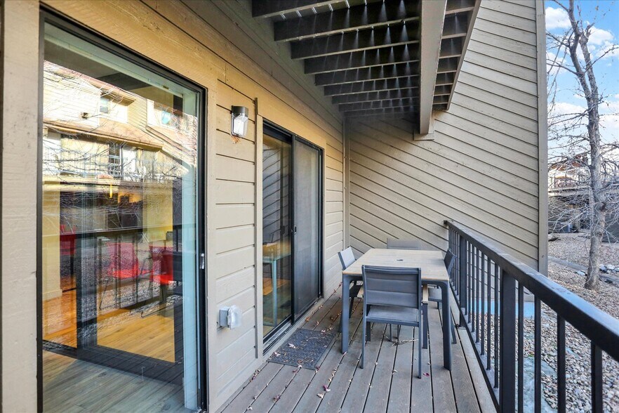 More Photos Of 6450-6464 S Quebec St, Centennial Loft Creative Space For Sale