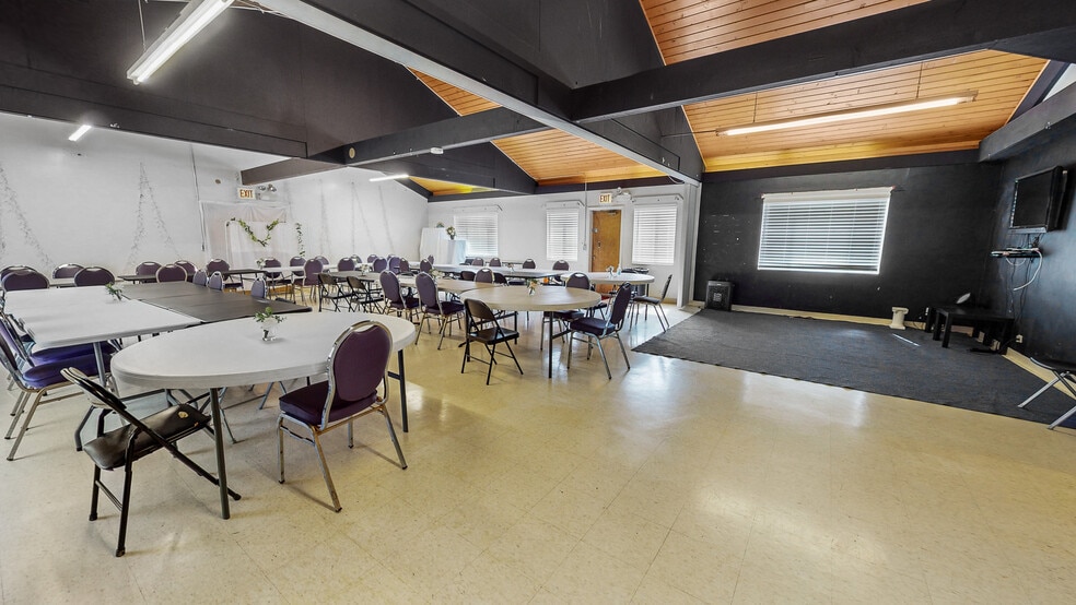 More Photos Of 4100 Maple Ave, Richton Park, Richton Park Specialty For Sale