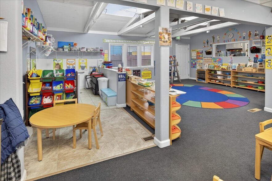More Photos Of 2120 Omega Rd, San Ramon Daycare Center For Sale