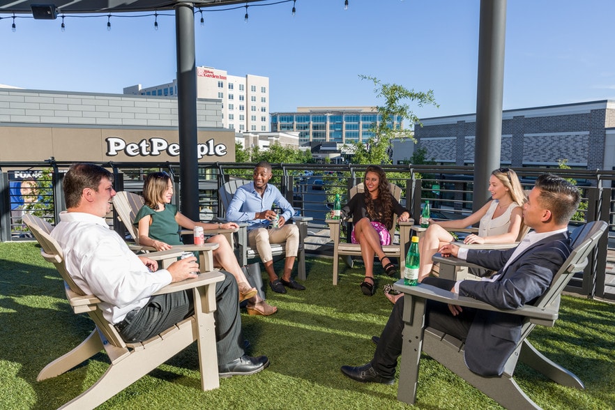 More Photos Of 11933 Providence Rd, Charlotte Unknown For Lease