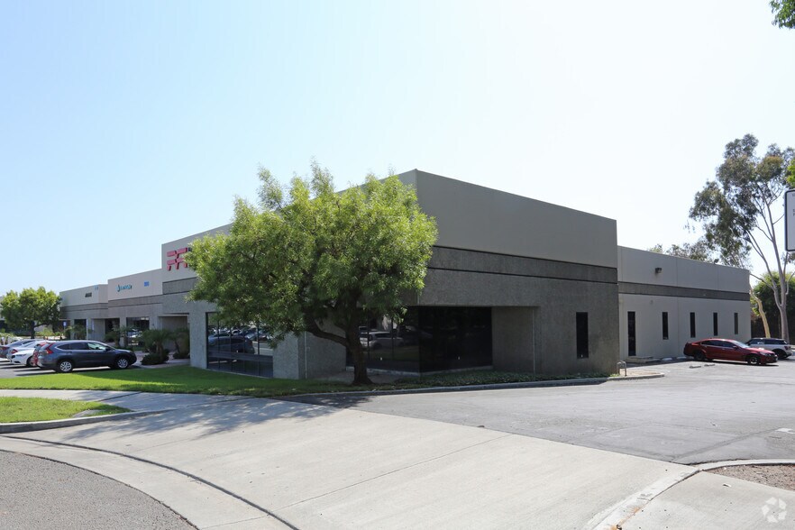 More Photos Of 1980-2000 W Corporate Way, Anaheim Light Manufacturing For Lease