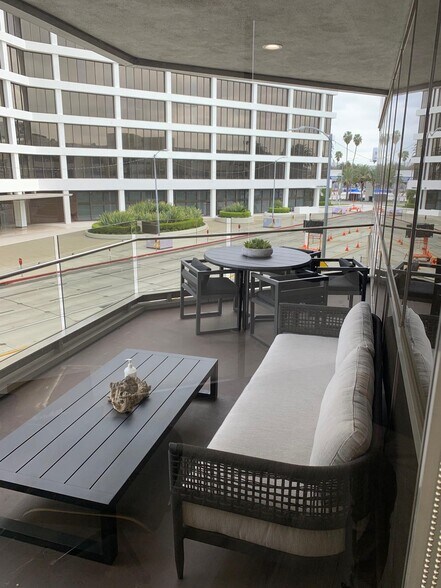 More Photos Of 8370 Wilshire Blvd, Beverly Hills Office For Lease