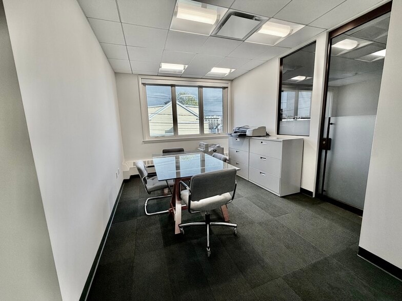 More Photos Of 239 Mill St, Greenwich Office For Lease