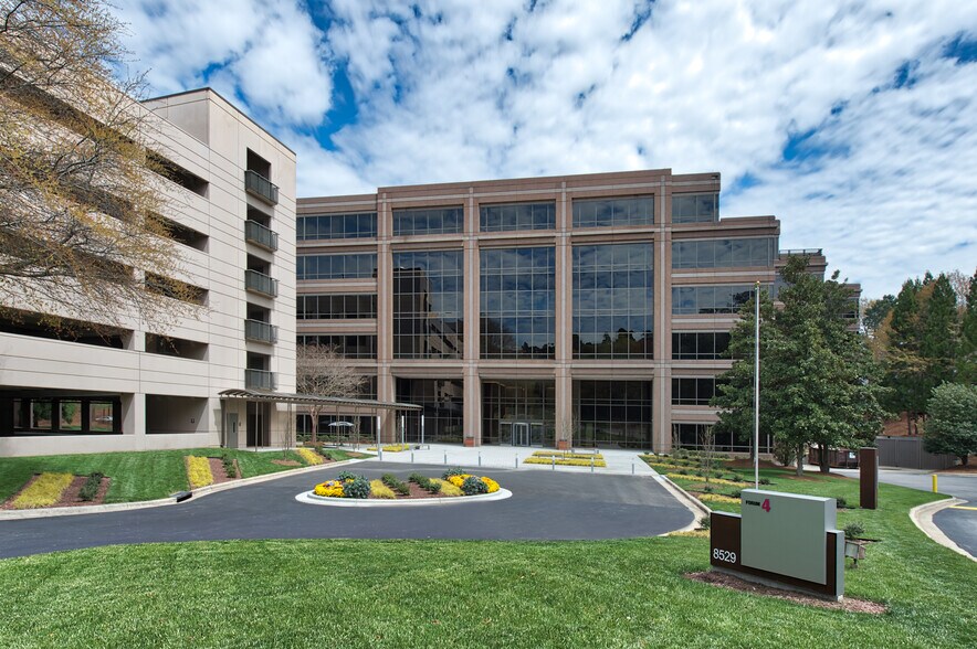 More Photos Of 8529 Six Forks Rd, Raleigh Office For Lease