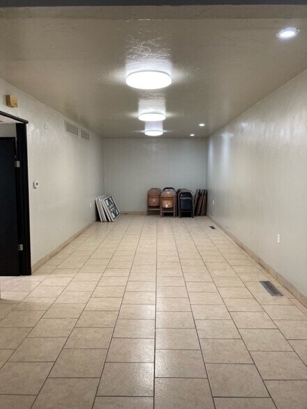 More Photos Of 324 N 19th St, Guthrie Office For Sale