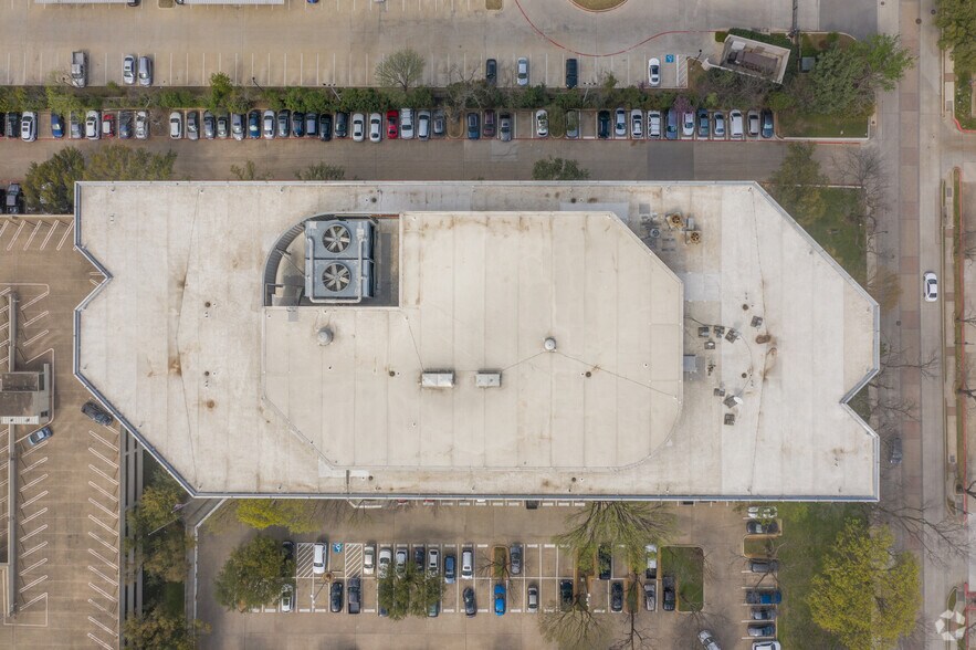 More Photos Of 7557 Rambler Rd, Dallas Office For Lease