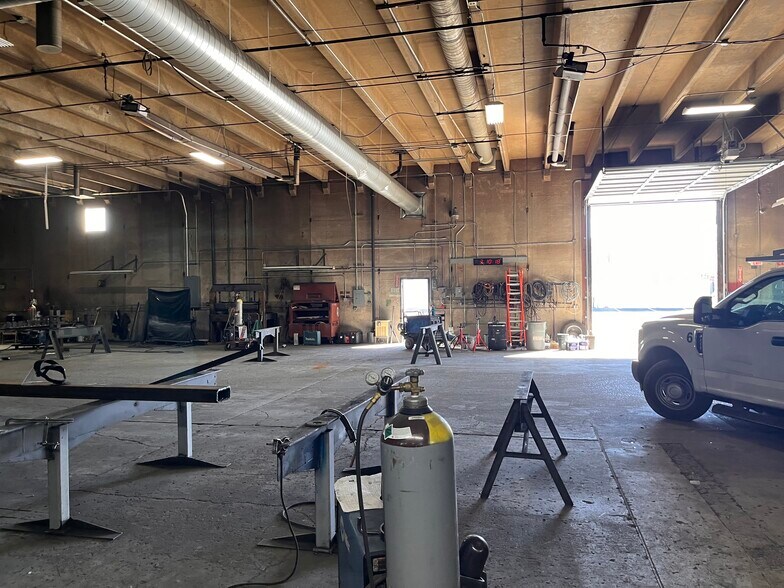More Photos Of 2487 S 3270 W, Salt Lake City Manufacturing For Lease