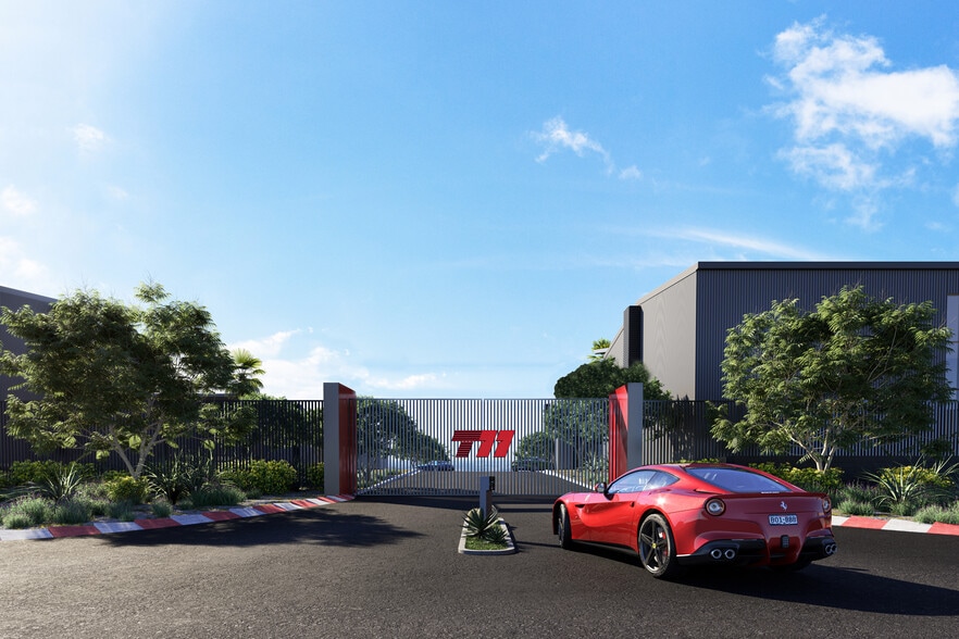 More Photos Of 8001 Circuit of the Americas #100 blvd, Del Valle Showroom For Sale