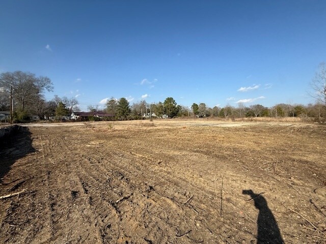 More Photos Of 301 S Parsonage St, Bennettsville Land For Lease