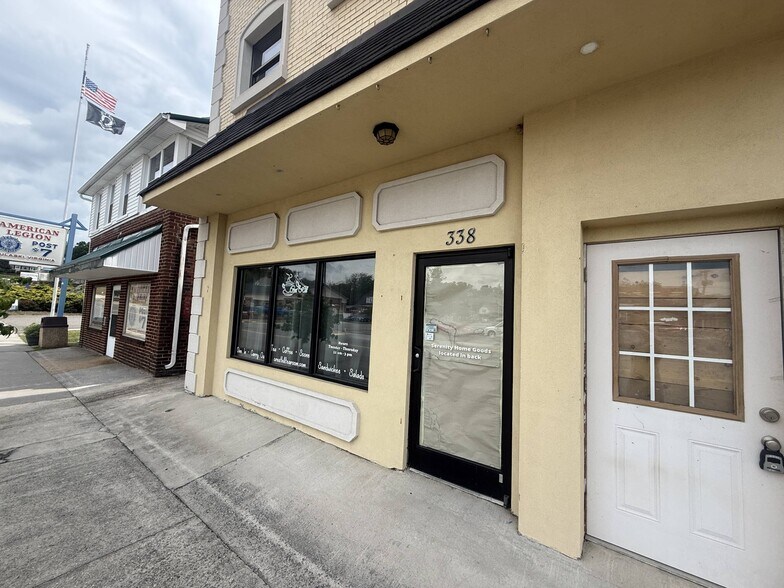 More Photos Of 338 N Washington Ave, Pulaski Office For Lease