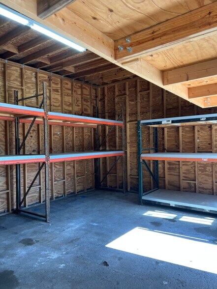 More Photos Of 1550 S Missouri Ave, Clearwater Freestanding For Sale