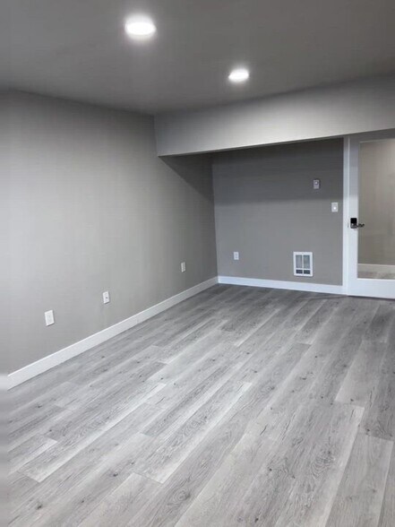 Primary Photo Of 1712 6th Ave, Tacoma Office Residential For Lease