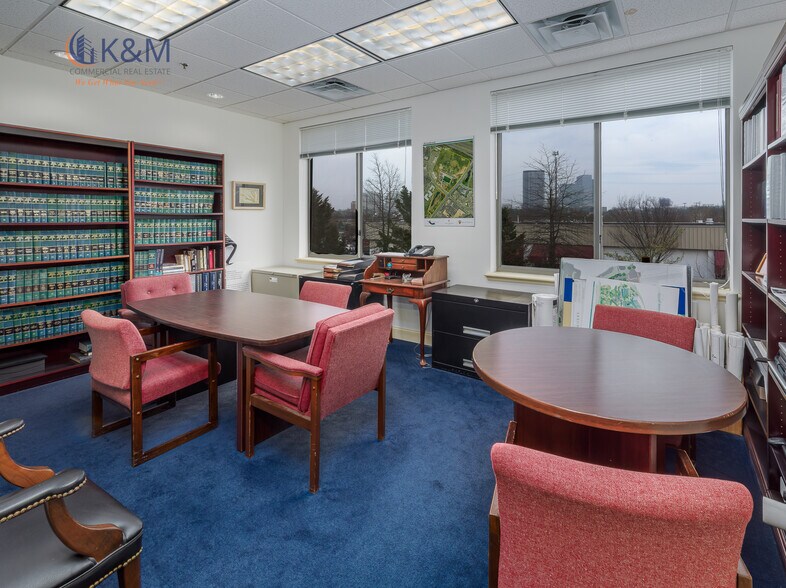 More Photos Of 459 Herndon Pky, Herndon Medical For Sale