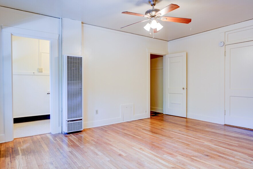 More Photos Of 2737 NW Upshur St, Portland Apartments For Sale