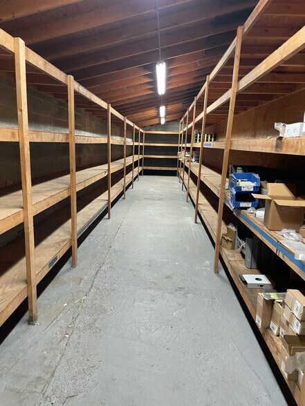 More Photos Of 5290 Ga-42 Hwy, Ellenwood Distribution For Lease