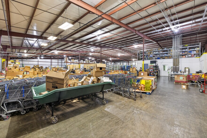 More Photos Of 1250 Warehouse Row W, Fort Payne Industrial For Sale