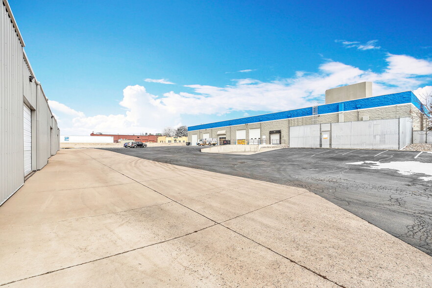 More Photos Of 2170-2180 Victor Pl, Colorado Springs Warehouse For Sale
