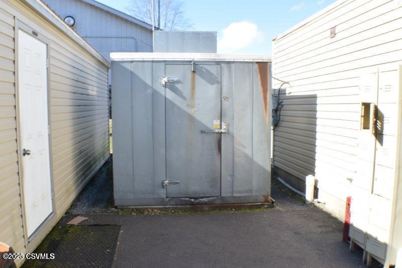 More Photos Of 36 Elysburg Rd, Riverside Restaurant For Sale