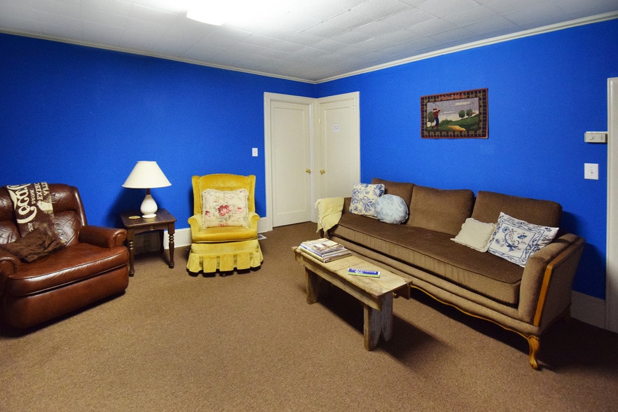 More Photos Of 2306 S Cannon Blvd, Kannapolis Office Residential For Sale