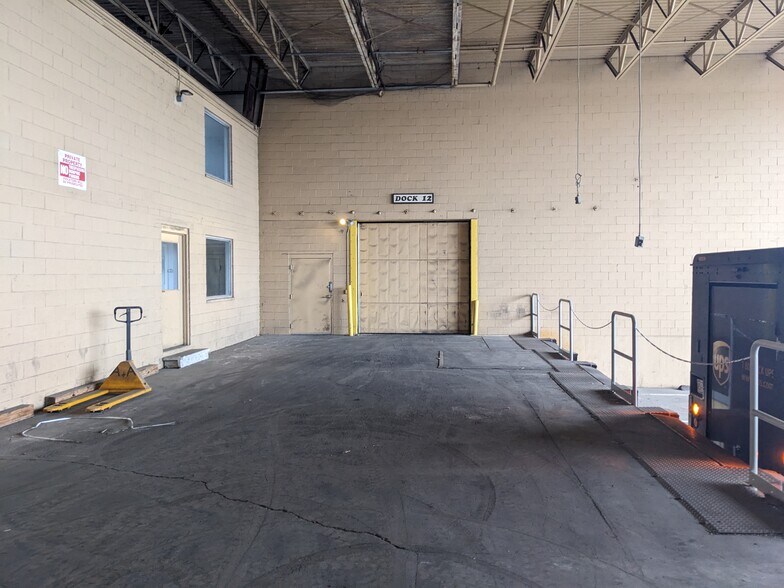 More Photos Of 250 Bliss St, West Springfield Warehouse For Lease