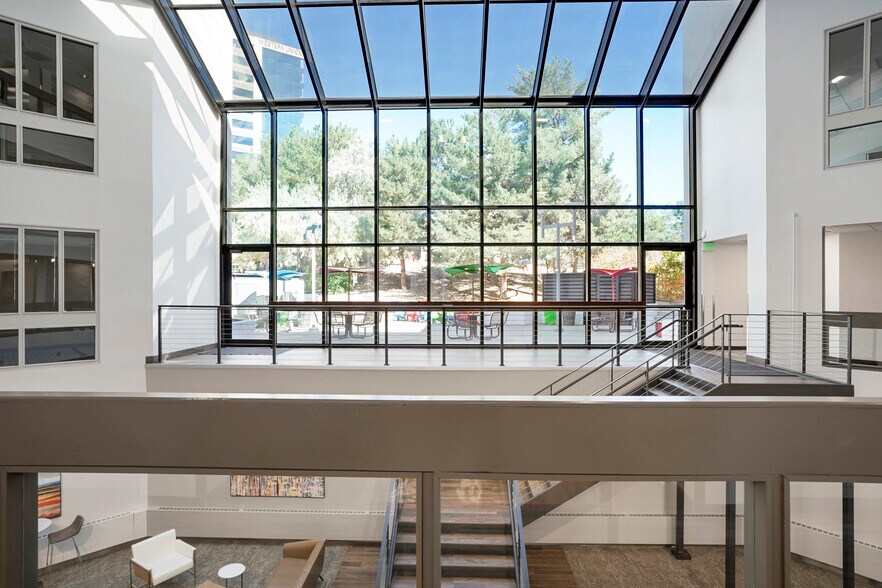 More Photos Of 7100 E Belleview Ave, Greenwood Village Office For Lease