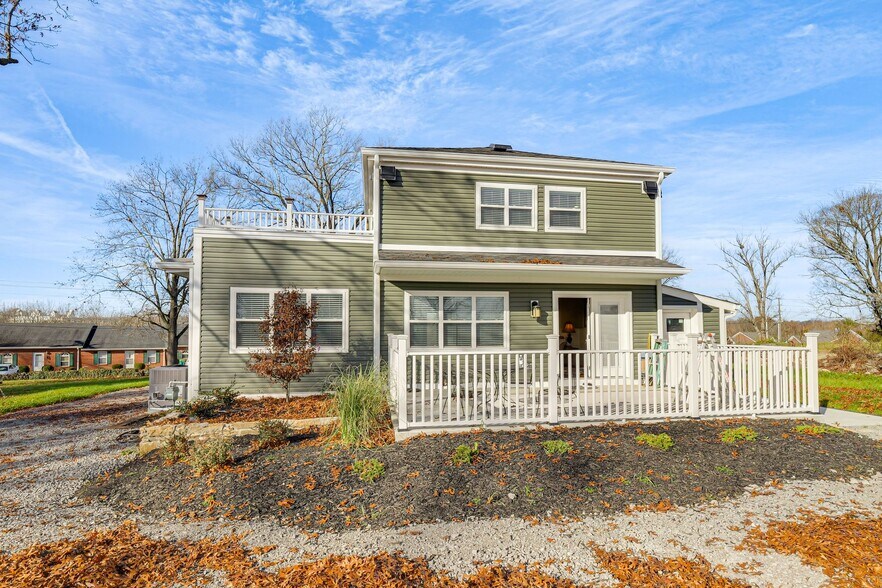 More Photos Of , Lewisburg Specialty For Sale