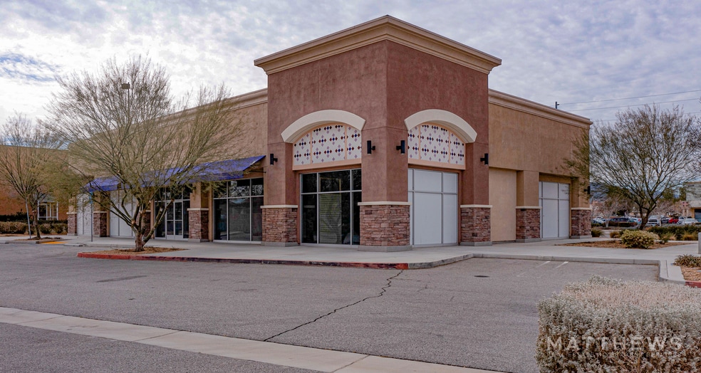 More Photos Of 40038 10th St W, Palmdale Freestanding For Sale