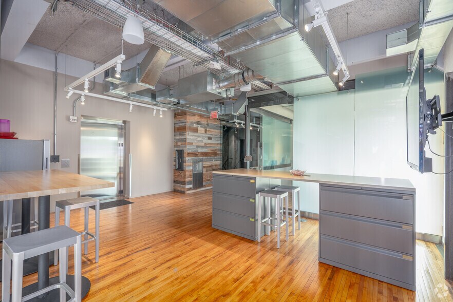 More Photos Of 612 W Hamilton St, Allentown Office For Lease