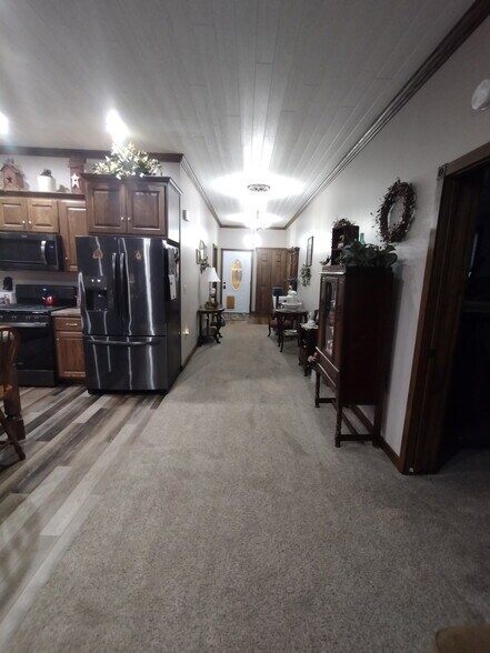 More Photos Of 131 Main St, Worthville Restaurant For Sale