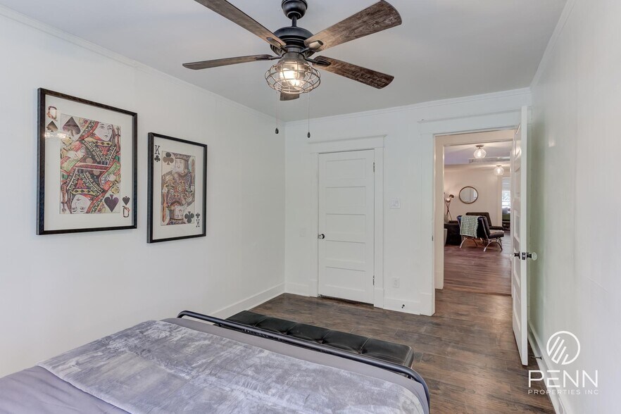 More Photos Of 2033 Young Ave, Memphis Multifamily For Sale