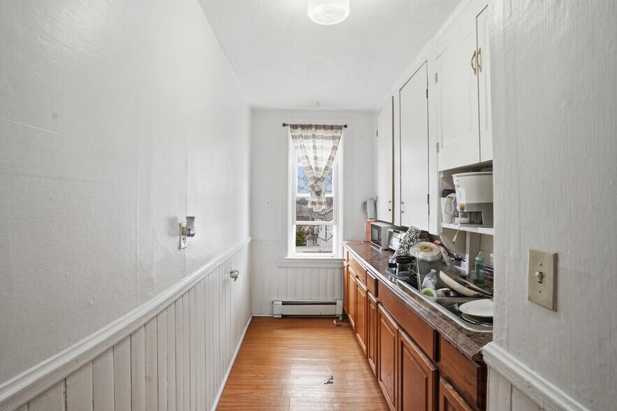 More Photos Of 17 Ledge St, Providence Apartments For Sale