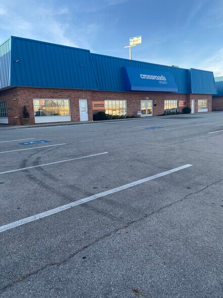 More Photos Of 116-128 S Keeneland Dr, Richmond Unknown For Lease