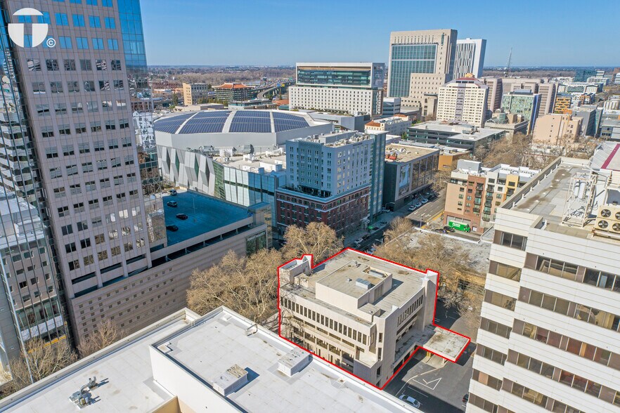 More Photos Of 700 L St, Sacramento Office For Sale