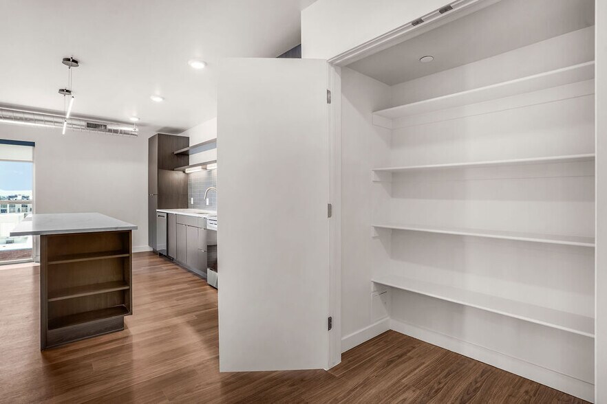 More Photos Of 360 W 200 S, Salt Lake City Apartments For Lease