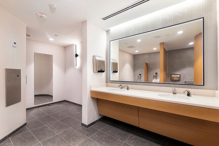 More Photos Of 1850 Parkway Pl, Marietta Office For Lease