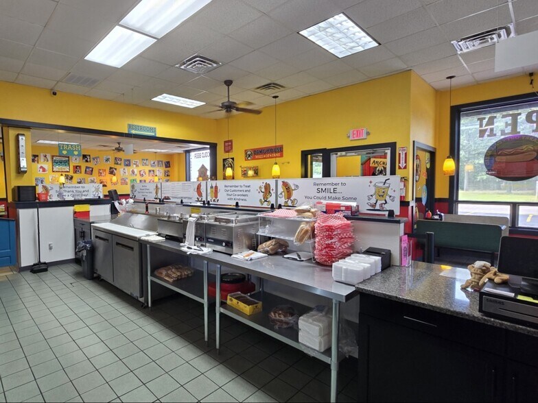 More Photos Of 4111 Schofield Ave, Schofield Storefront Retail Office For Lease