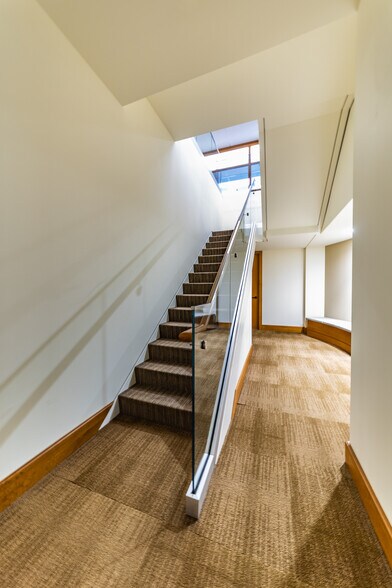 More Photos Of 50 E Washington St, Chicago Office For Sale