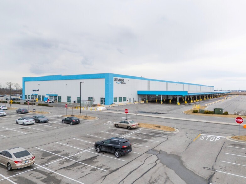 Primary Photo Of 1621 Collins Rd, Greenwood Distribution For Sale