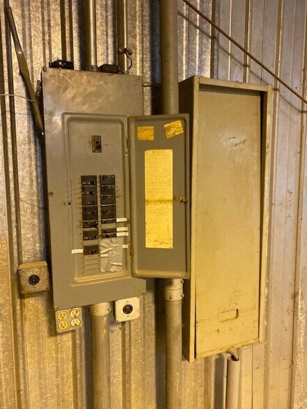 More Photos Of 16 County Road 16 SE, Rochester Industrial For Lease