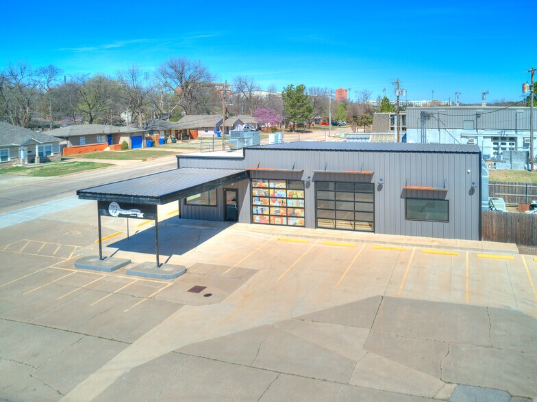 More Photos Of 504 Stinson St, Norman Convenience Store For Sale